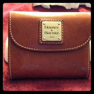Authentic vintage Dooney & Bourke #HOLD#