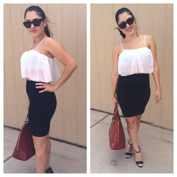 Solemio Dresses & Skirts - ❗️SALE❗️Black Body-Con Skirt
