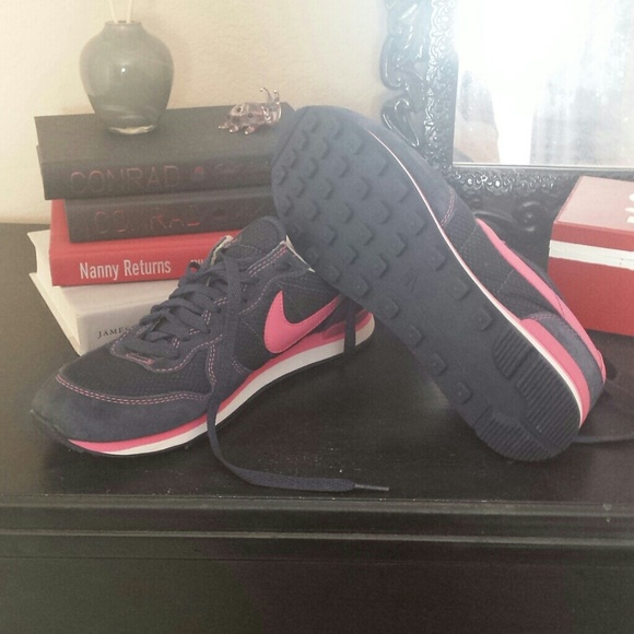 SOLD!   Nike Running Shoes