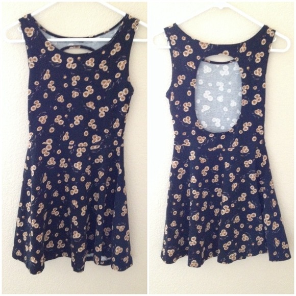 Brandy Melville Yuria Dress