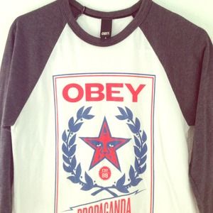 ‼️SOLD‼️ Obey Baseball Tee