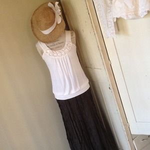 NWOT Anthropologie Skirt With Delicate Top