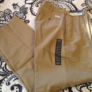 NWT Men's khaki pants