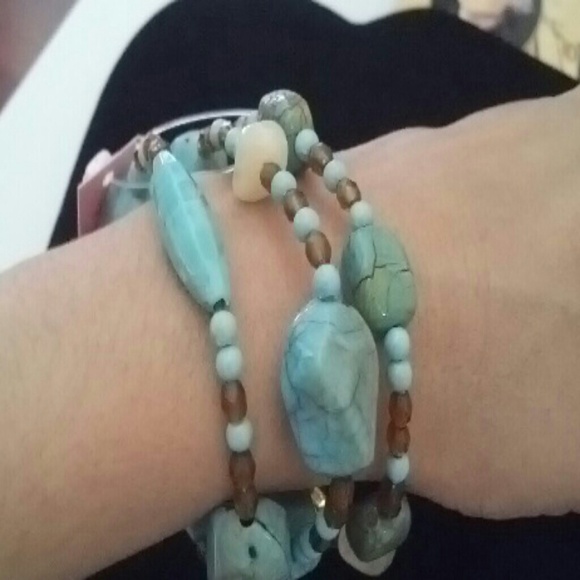 Bracelets - Picture 2 of 2