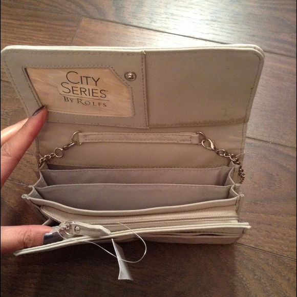 ❣❣Pretty  grey wallet/clutch - Picture 2 of 3