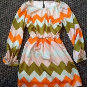 Gianni Bini Preppy Chevron Dress