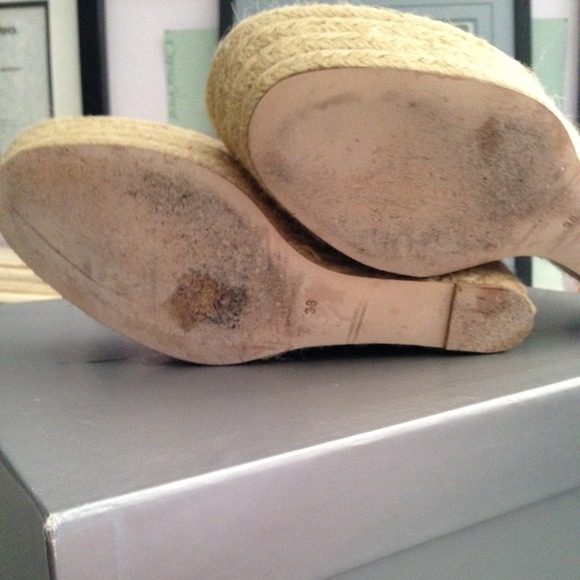 Brian Atwood πΌWedge Platform peep toe heels 7 - Picture 4 of 4