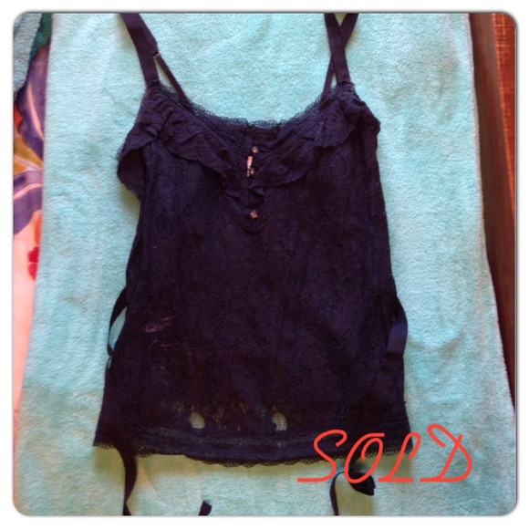❌SOLD IN BUNDLE❌ Abercrombie Lace Ruffle Tank