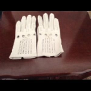 Hi all my closet especial 20% off or make offer .