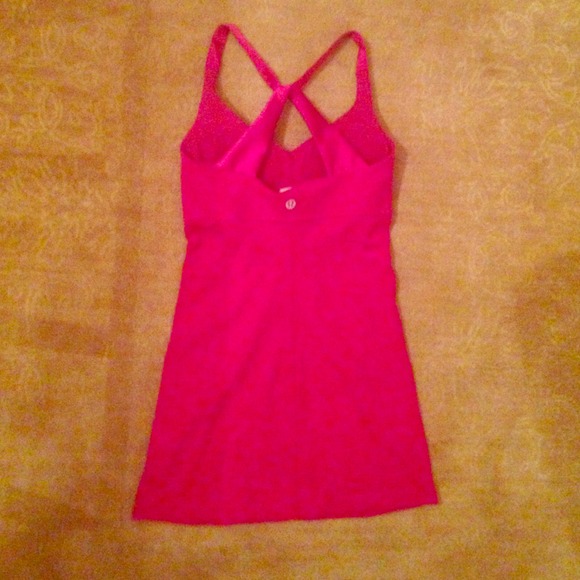 Lululemon athletica Rasberry Tank