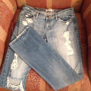 A&F destroyed Emma jeans.