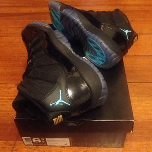 6.5Y DS Jordan retro 11 "Gammas"