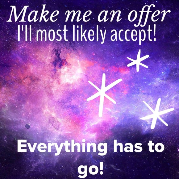 Hello dolls! Im moving soon! && need to sell! - Picture 1 of 1
