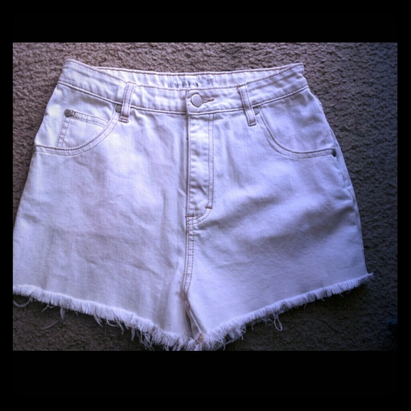 Sexy high-waisted shorts