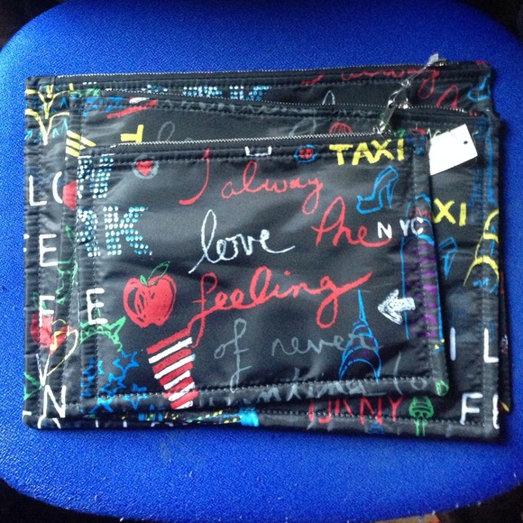 3 DKNY cosmetic bags