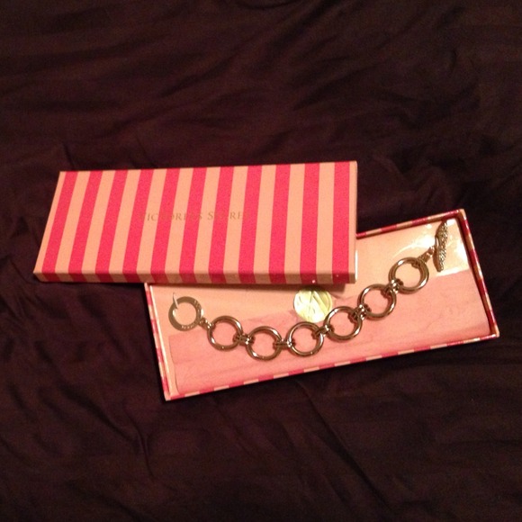 Victoria secrets bracelet