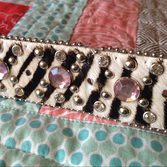 Zebra Rhinestone Belt - Picture 3 of 3