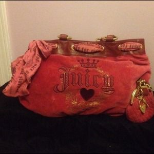 Juicy Couture handbag w/ matching coin purse