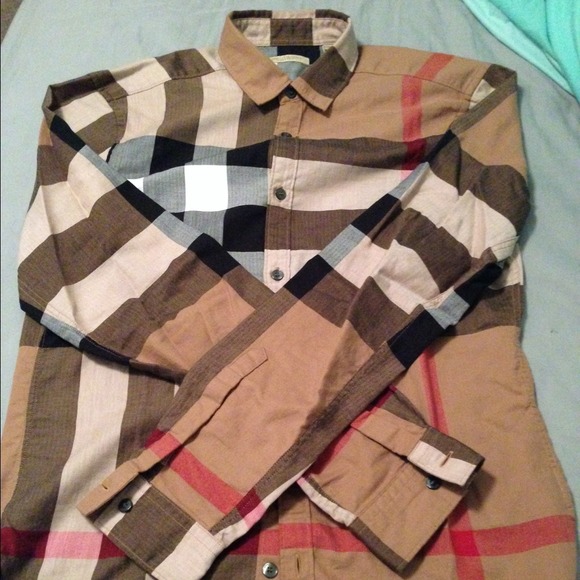 🔴 SOLD Men's Burberry shirt