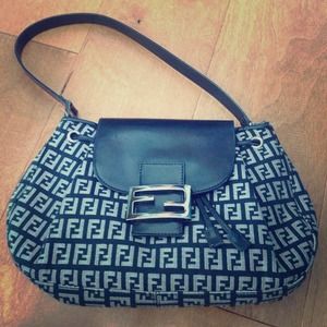 Fendi Zucca Pattern Logo Baquette Canvas handbag