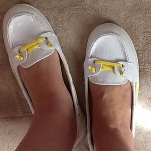 White Slip-Ons for @outfitter