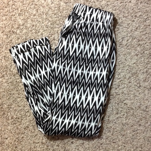 @klassynfab NWT! High waisted harem style pants