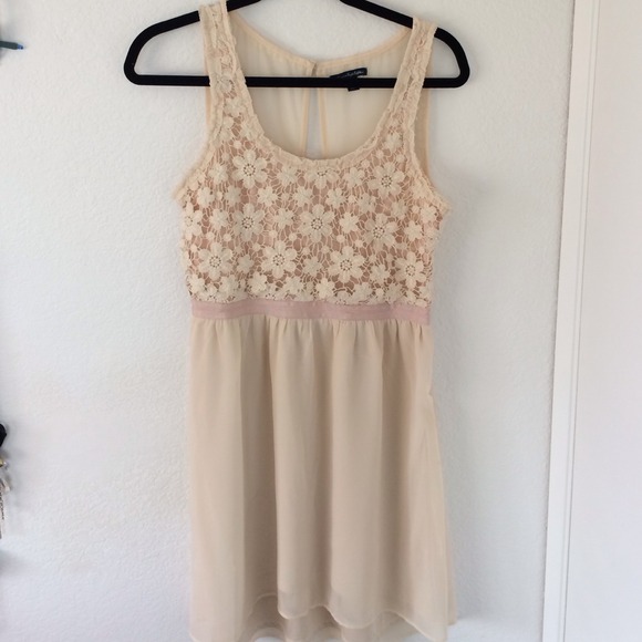 🚫BUNDLED🚫🍍REDUCED!American eagle crochet dress