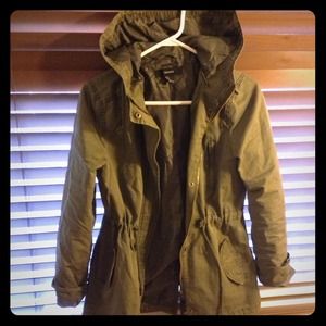 Light parka with hood