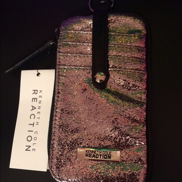 Kenneth Cole Clutches & Wallets - 🎉SALE🎉 Kenneth Cole small wallet/credit card