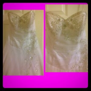 Ball/Wedding Gown