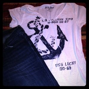 Lucky Brand T shirt