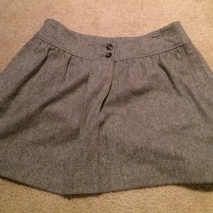 Gray, Gap skirt