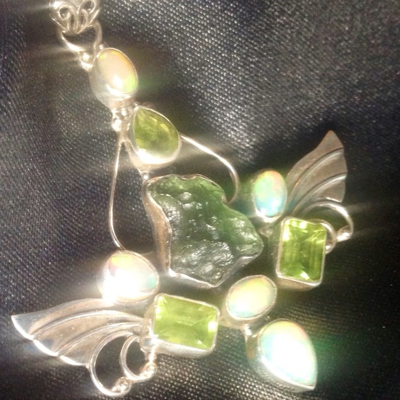 ((( SOLD! Moldavite ))) - Picture 3 of 3