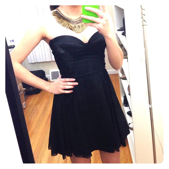 Asos sweetheart neckline black dress size 2