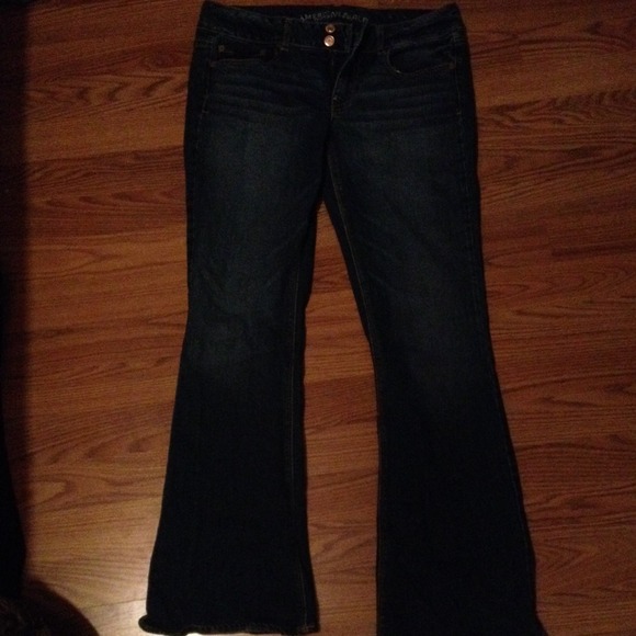 American eagle artist jeans