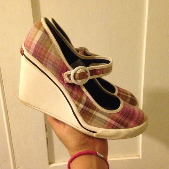 Plaid Rocket Dog 8.5 Wedges