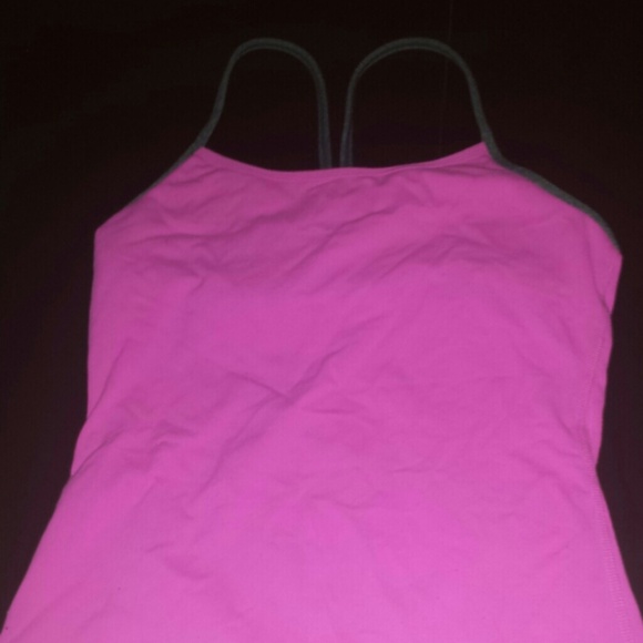 SOLD****Lululemon fuchsia Power Y Tank size 6