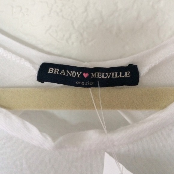 🚫SOLD🚫💕💕 Brandy twist back tank - Picture 3 of 3