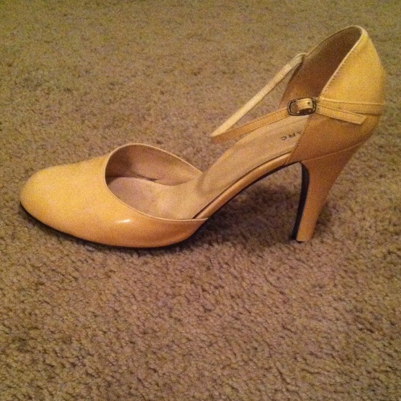 Nude Marc Jacobs heels