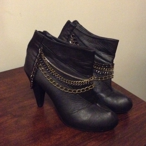 Black Booties