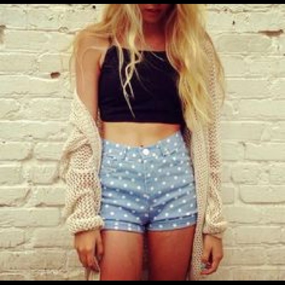 Brandy Melville Dot Shorts - Picture 2 of 4