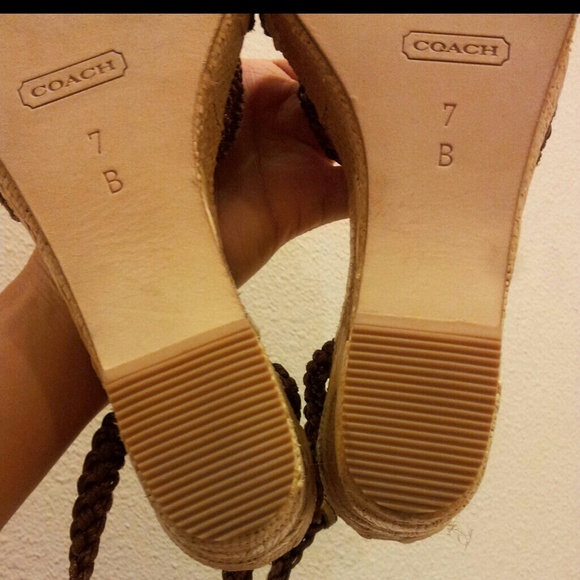 🎉HP🎉🎀Coach wedge platform shoes - Picture 4 of 4