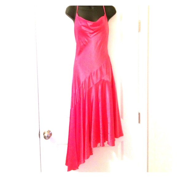 BCBG max azria coral dress 100% silk