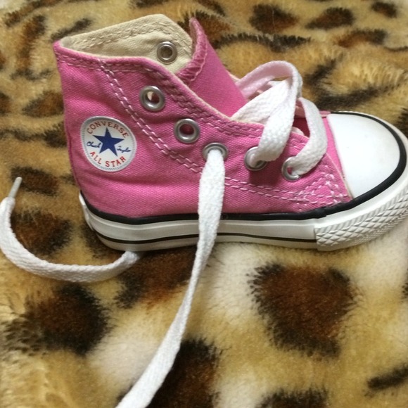 Converse size 3 infants
