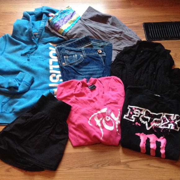 **RESERVED** Bundle😘