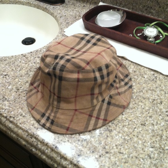 Burberry Bucket Hat