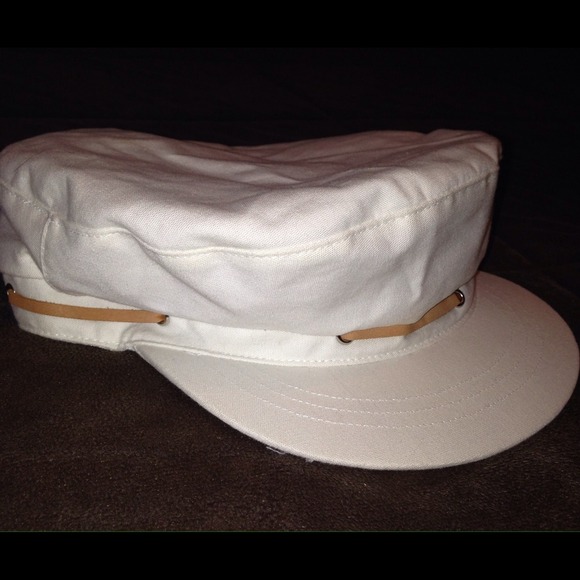 ❗️ REDUCED ❗️White Nine West Hat