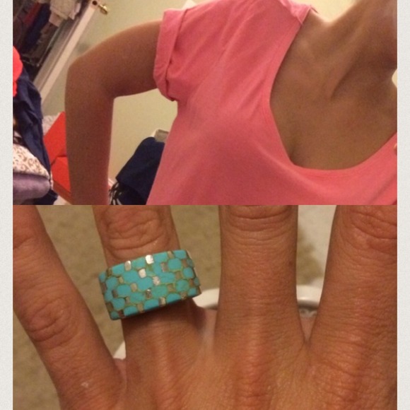 Bundle VS top & Vintage Turquoise Ring