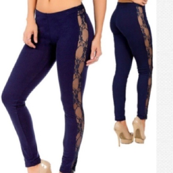 Black lace leggings!