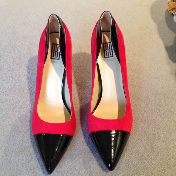 💕💕SOLD💕💕RED Heels